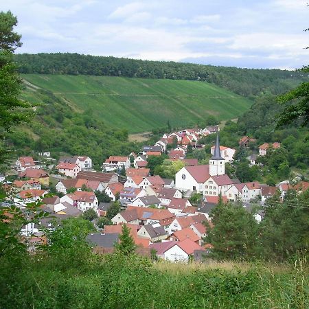 Ferienwohnung Haus Am Singberg Ramsthal ภายนอก รูปภาพ